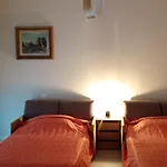 & B 4* Arezzo