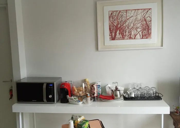 לינה וארוחת בוקר & B 4*